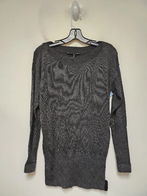 Women's Fitted SweatersSweater By White House Black Market In Grey, Size: Xs