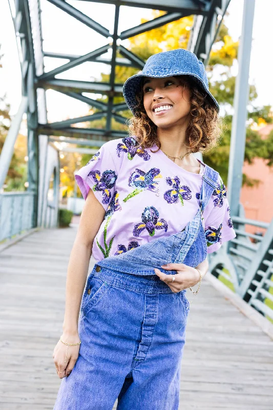 Women's Blouse with U-Shaped CollarLavender Iris Tee