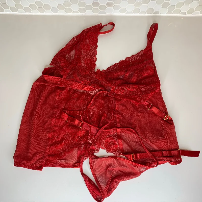 plus-size wireless racerback braLace Red Lingerie w/Panty