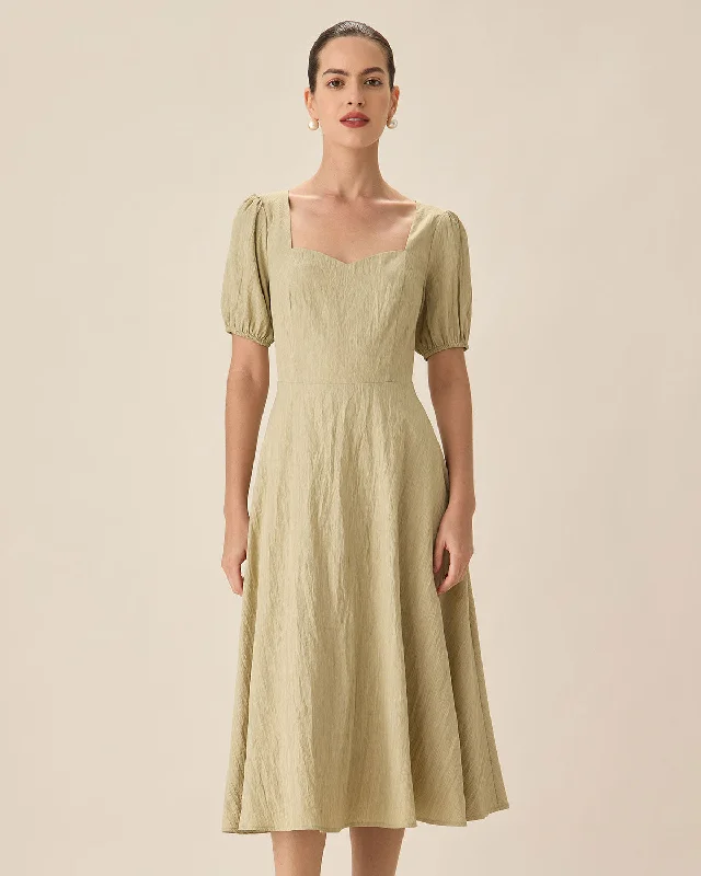 Women's Rounded Collar DressesGreen Sweetheart Neck Shirred Midi Dress