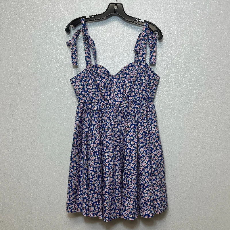 Women's High-Neck DressesFloral Dress Casual Short Altard State, Size M