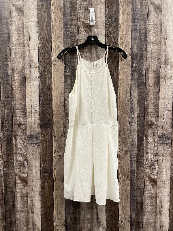 Women's Cap-Sleeve DressesWhite Dress Casual Short Speechless, Size Xl