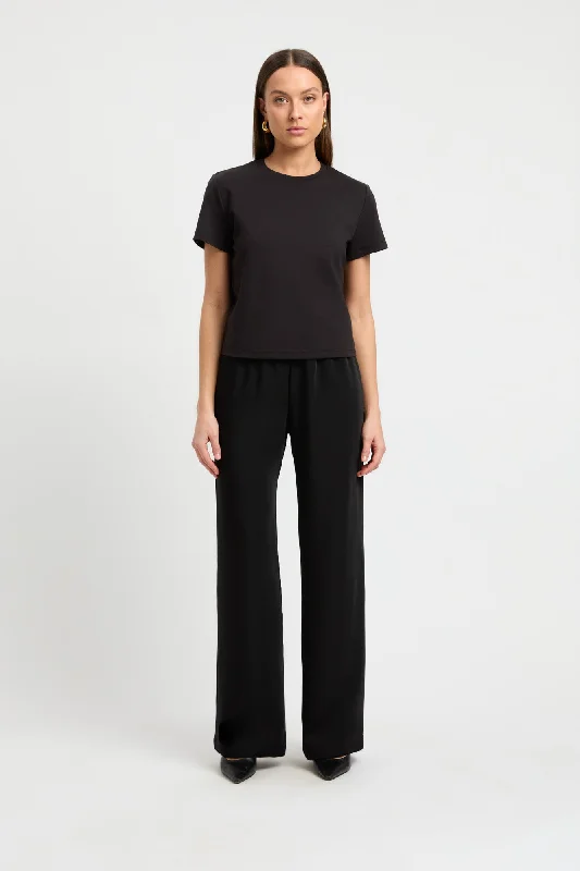 Women's Blouse with Keyhole CollarStaple Cropped Tee